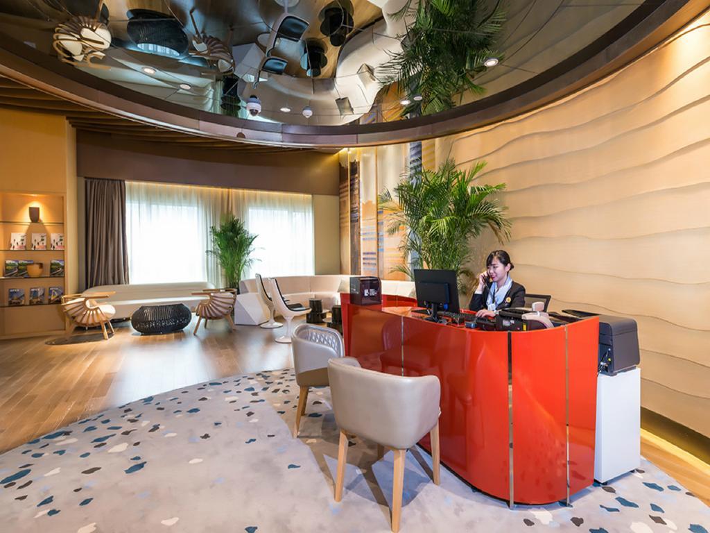 Novotel Jinji Lake Suzhou Sip Buitenkant foto